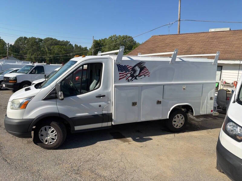 Used 2015 Ford Transit 250 138 w/ Exterior Upgrade Package RWD image 13