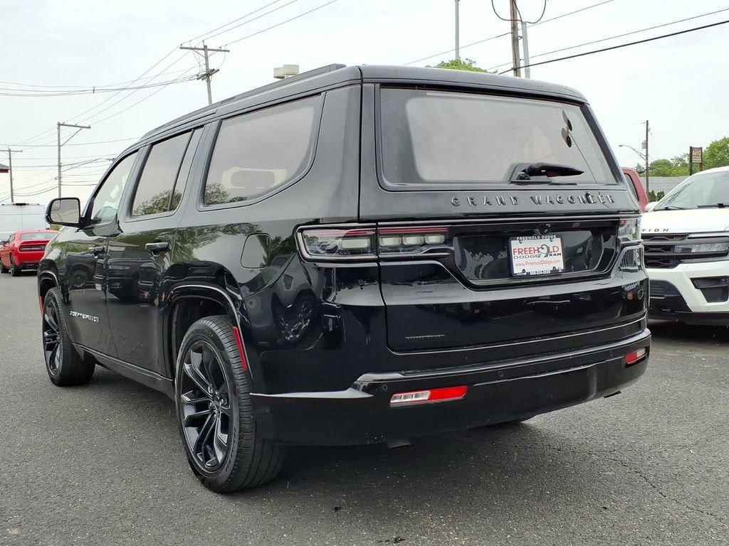 Used 2023 Jeep Grand Wagoneer Series III w/ Rear Seat Video Group 1 AWD/4WD image 20