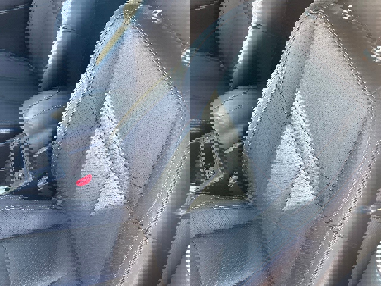 Used 2017 Nissan Rogue SL w/ SL Premium Package image 29