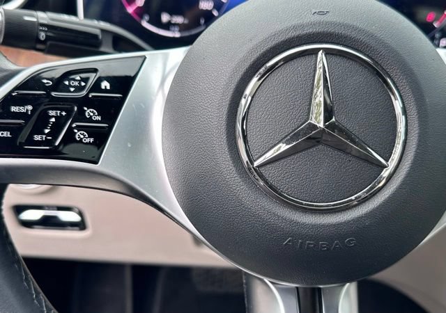 Used 2024 Mercedes-Benz C 300 4MATIC Sedan image 19