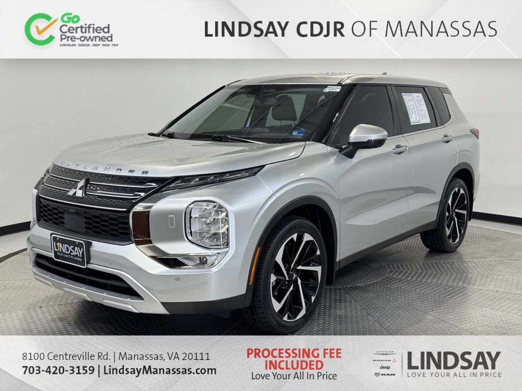 Used 2023 Mitsubishi Outlander SE AWD/4WD image 4