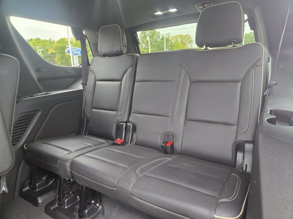 Used 2023 Chevrolet Tahoe Premier AWD/4WD image 9