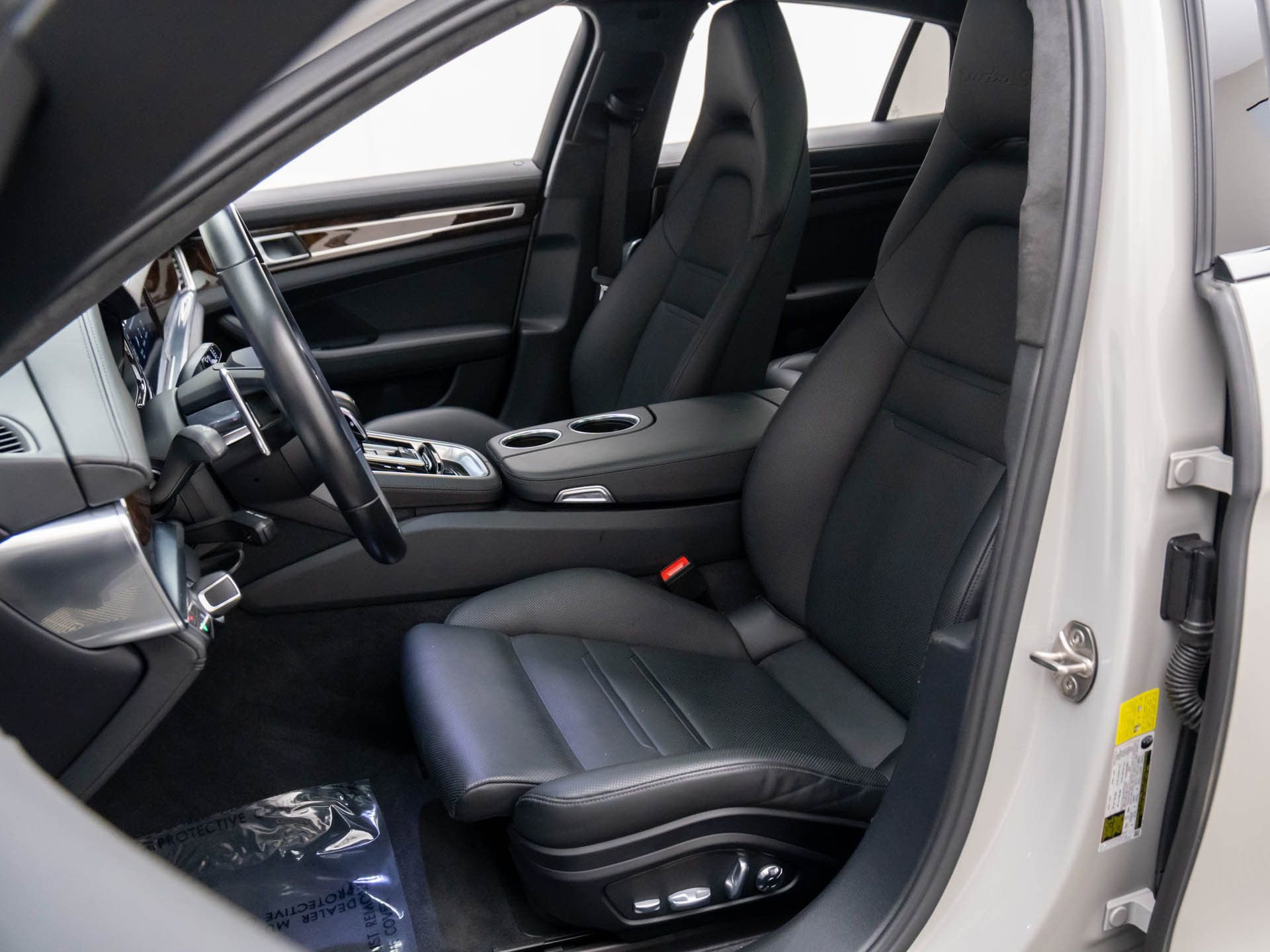 Used 2021 Porsche Panamera Turbo S w/ Premium Package image 5