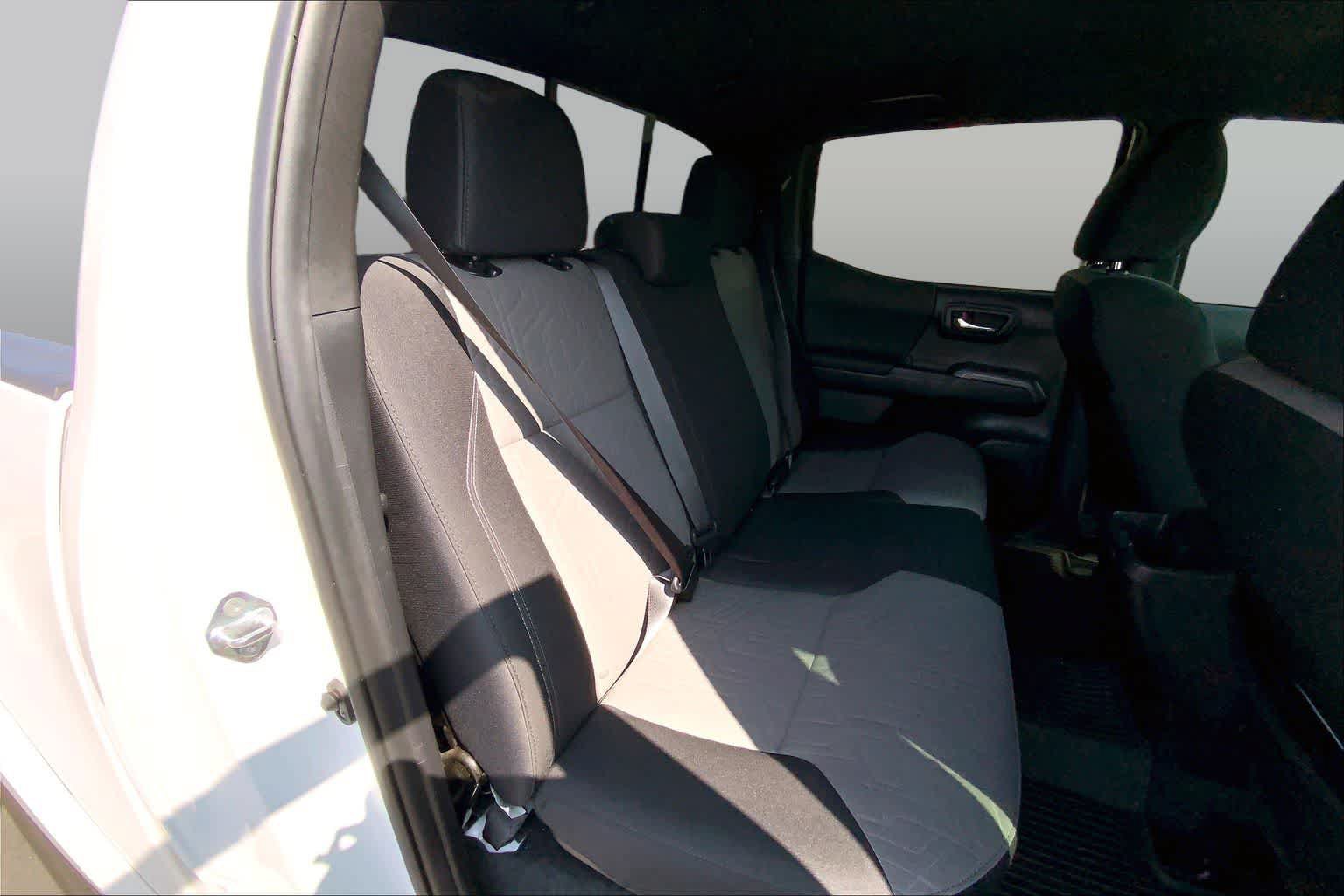 Certified 2023 Toyota Tacoma TRD Sport AWD/4WD image 19
