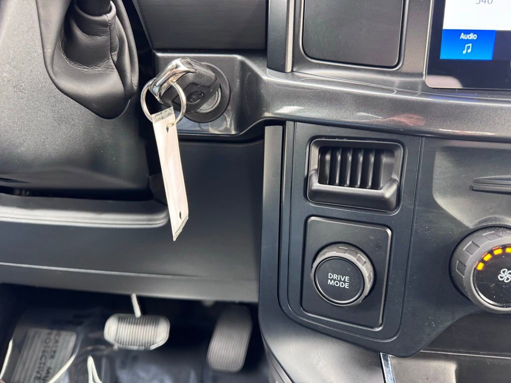 Used 2025 Ford F150 STX image 30