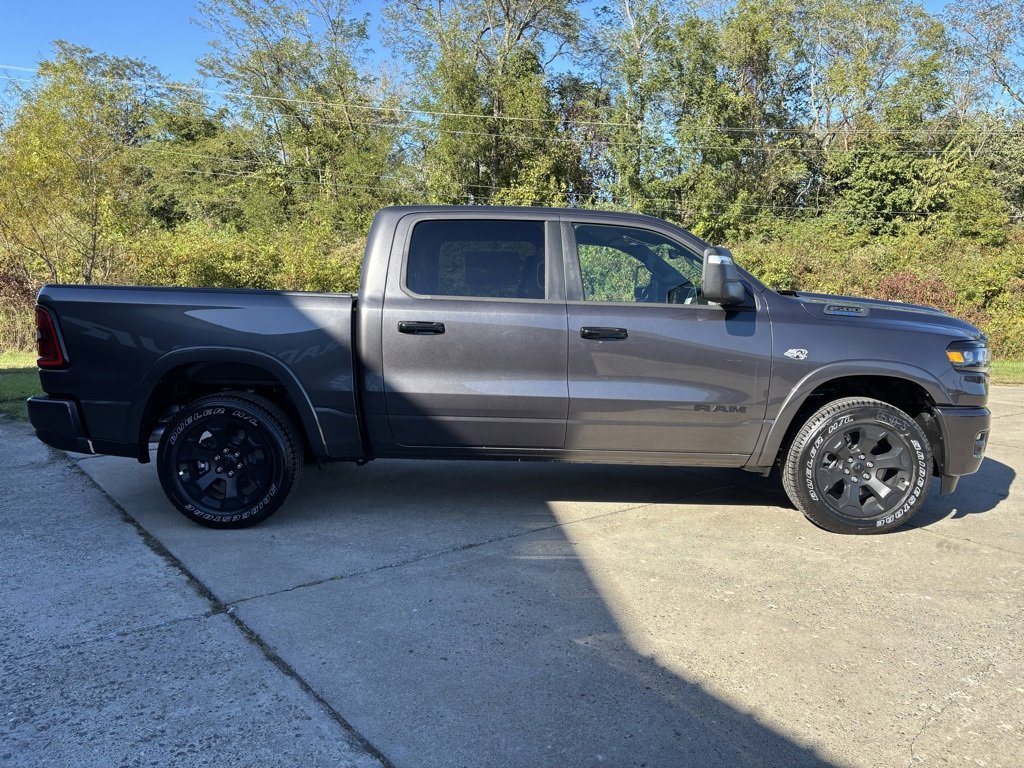 New 2026 RAM 1500 4x4 Crew Cab image 8