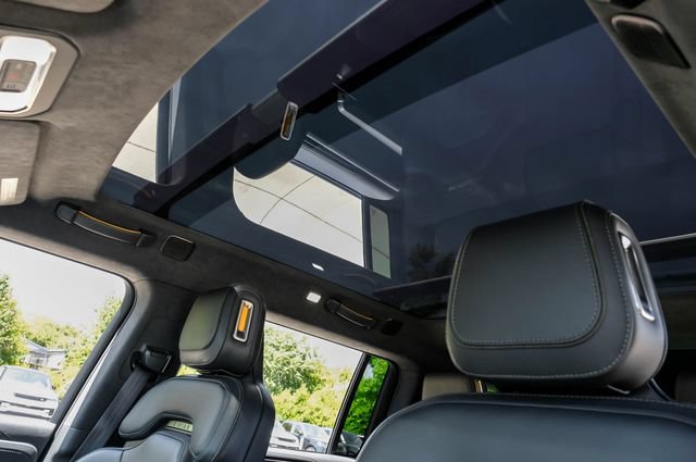 Used 2023 Rivian R1S Adventure AWD/4WD image 5