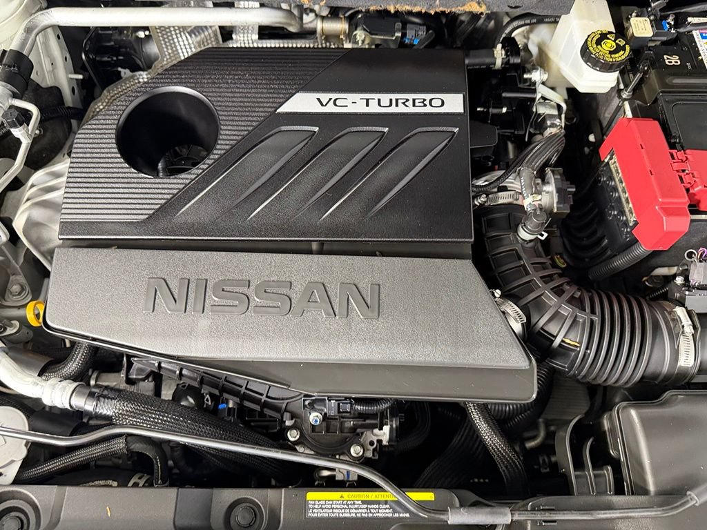 Used 2023 Nissan Rogue Platinum FWD image 19