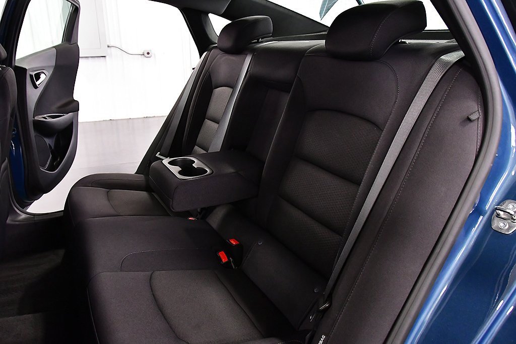 Used 2024 Chevrolet Malibu LT image 28