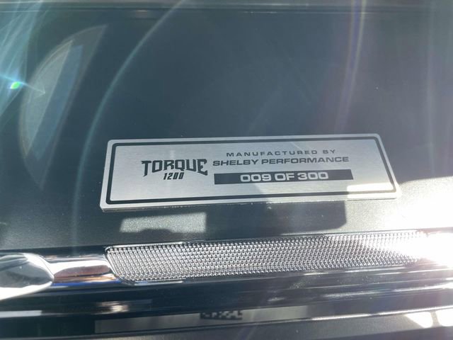 New 2026 Ford F250 Lariat w/ Black Appearance Package image 22