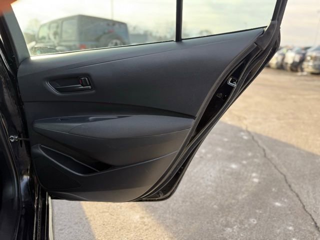 Used 2023 Toyota Corolla LE image 19