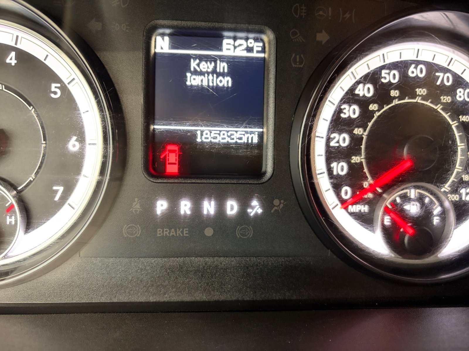 Used 2017 RAM 1500 Classic SLT AWD/4WD image 11