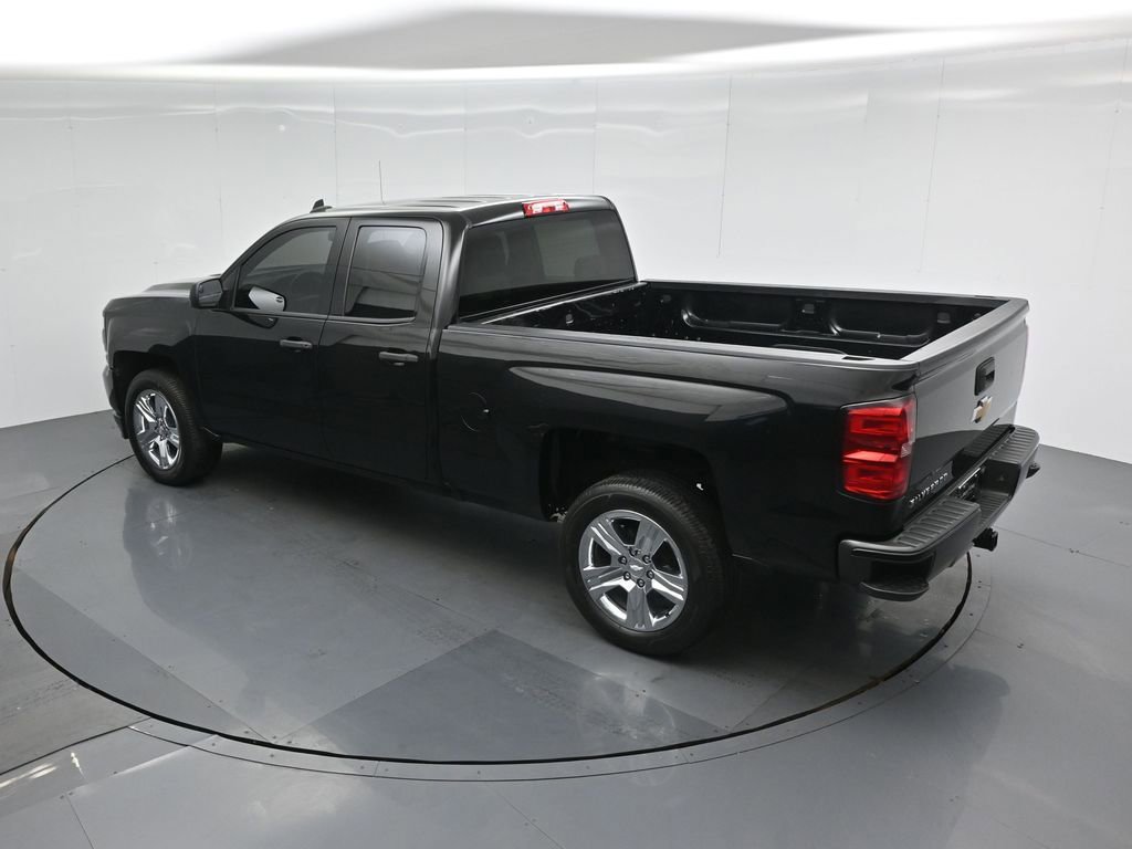 Used 2018 Chevrolet Silverado 1500 Custom w/ Custom Value Package image 36