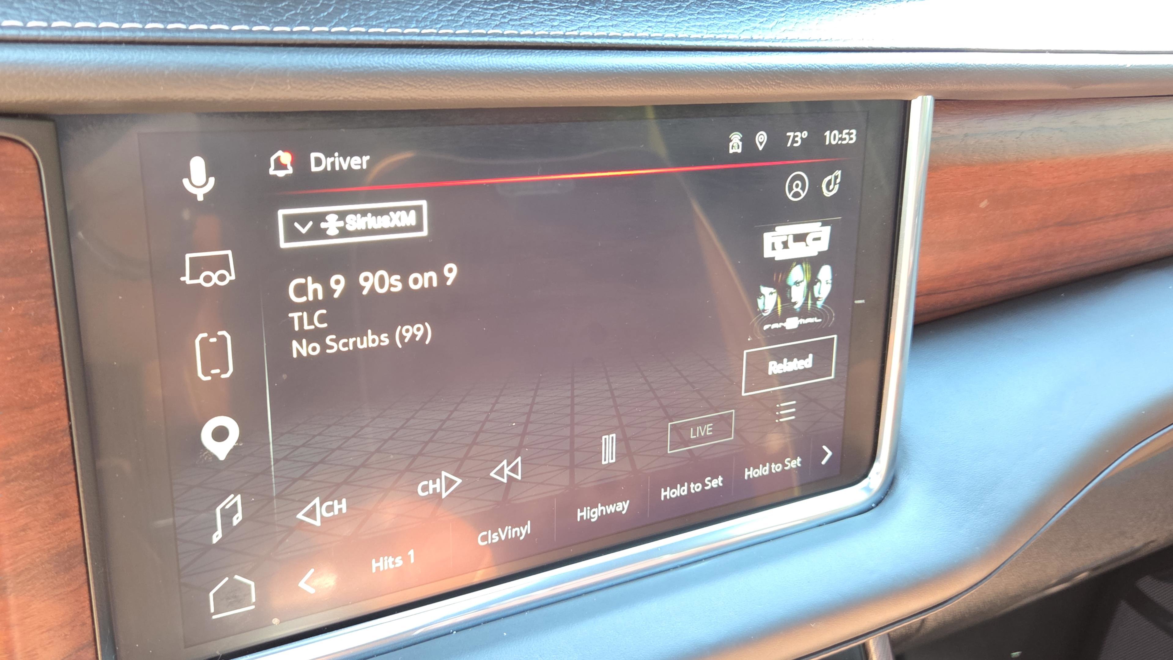 Certified 2023 GMC Yukon XL Denali Ultimate w/ LPO, Floor Liner Package AWD/4WD image 23