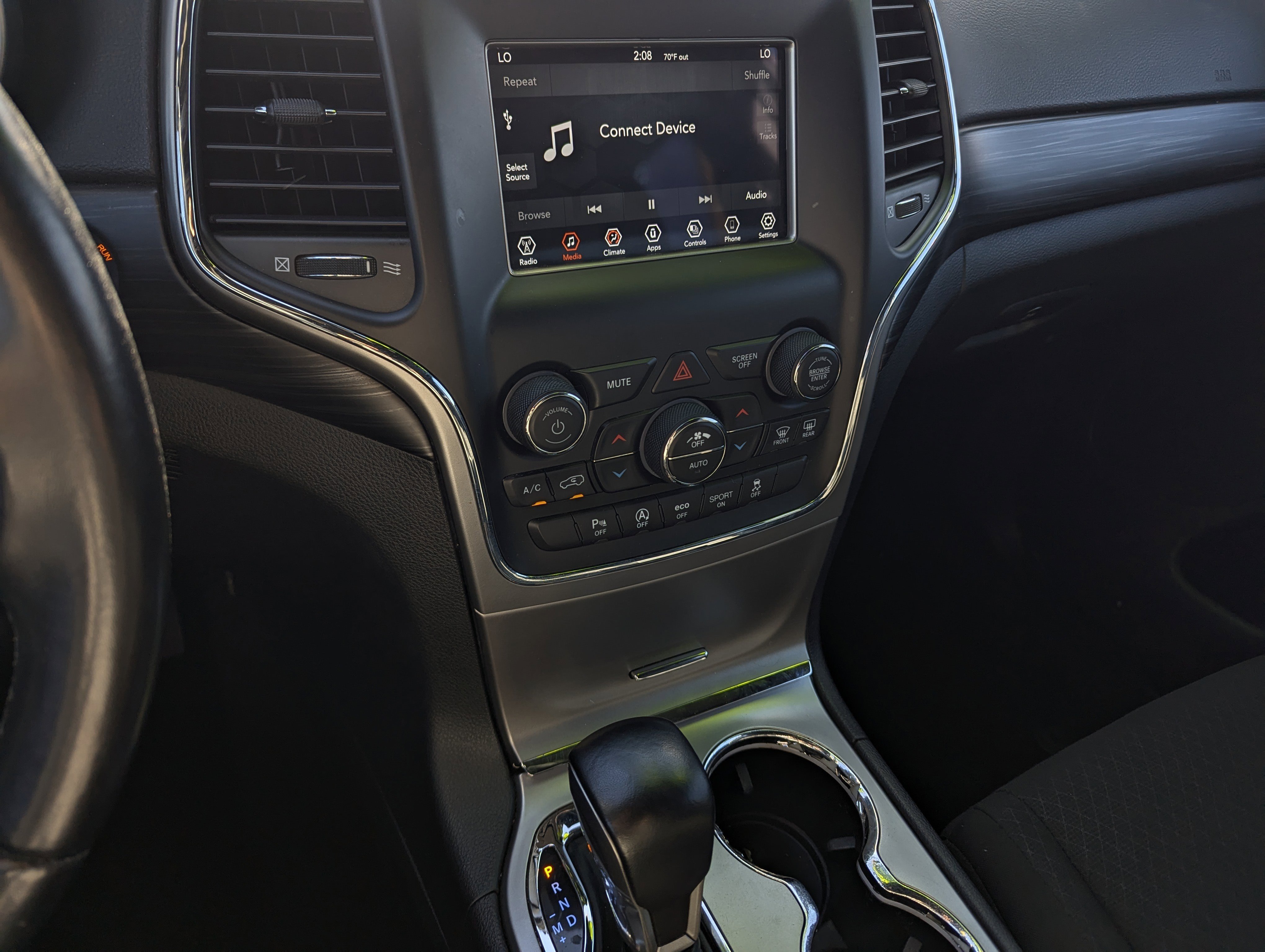 Certified 2021 Jeep Grand Cherokee Laredo image 10