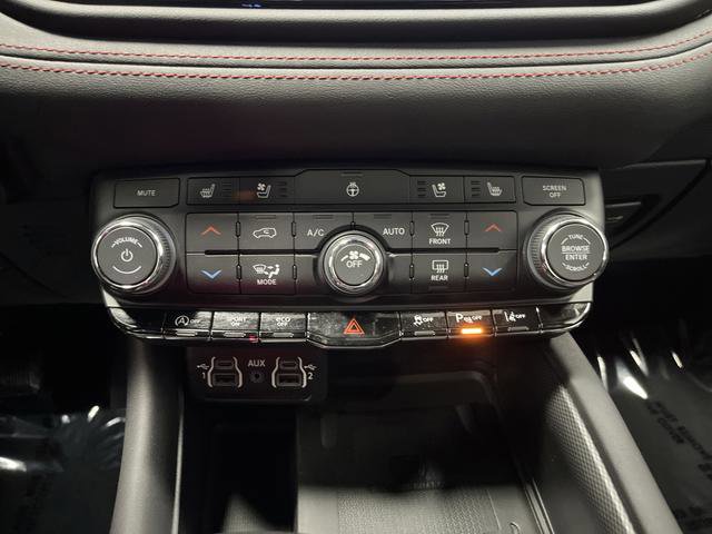 Used 2024 Dodge Durango GT image 20