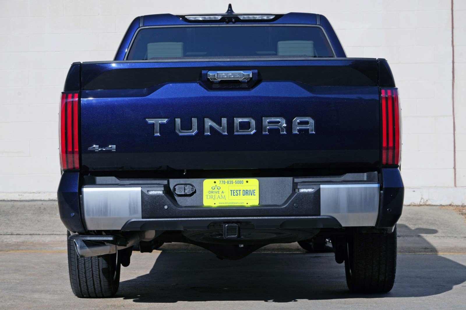 Used 2023 Toyota Tundra Capstone AWD/4WD image 11