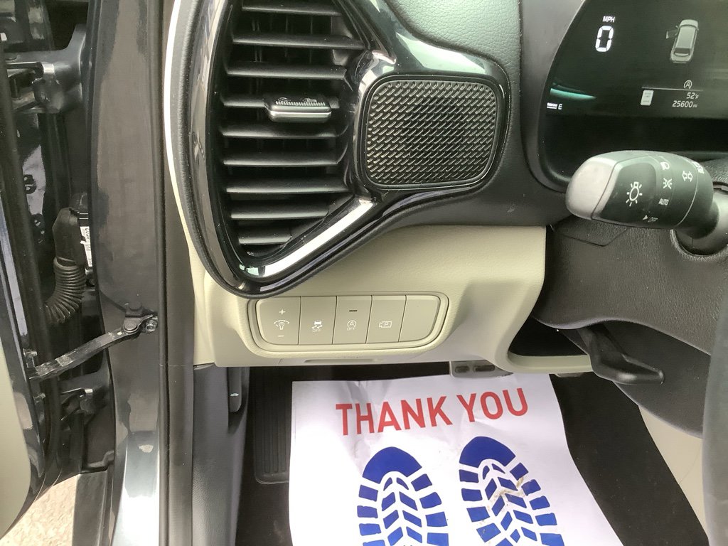 Used 2024 Kia Soul EX image 14