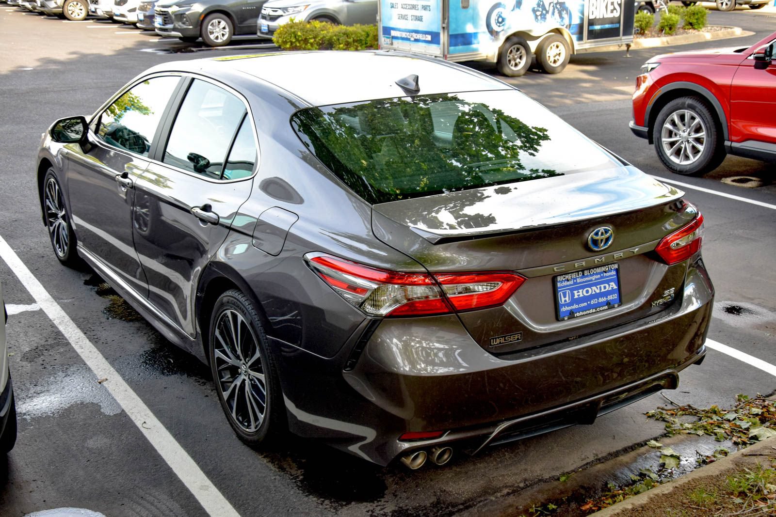 Used 2019 Toyota Camry SE w/ Audio Package FWD image 7