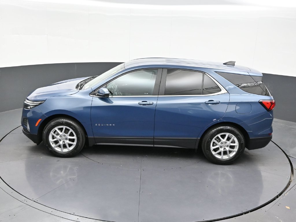 Used 2024 Chevrolet Equinox LT FWD image 11