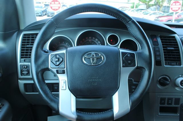 Used 2014 Toyota Sequoia SR5 w/ Premium Package AWD/4WD image 23
