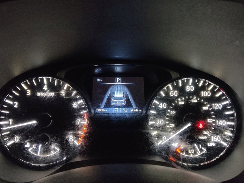 Used 2020 Nissan Pathfinder SV image 23