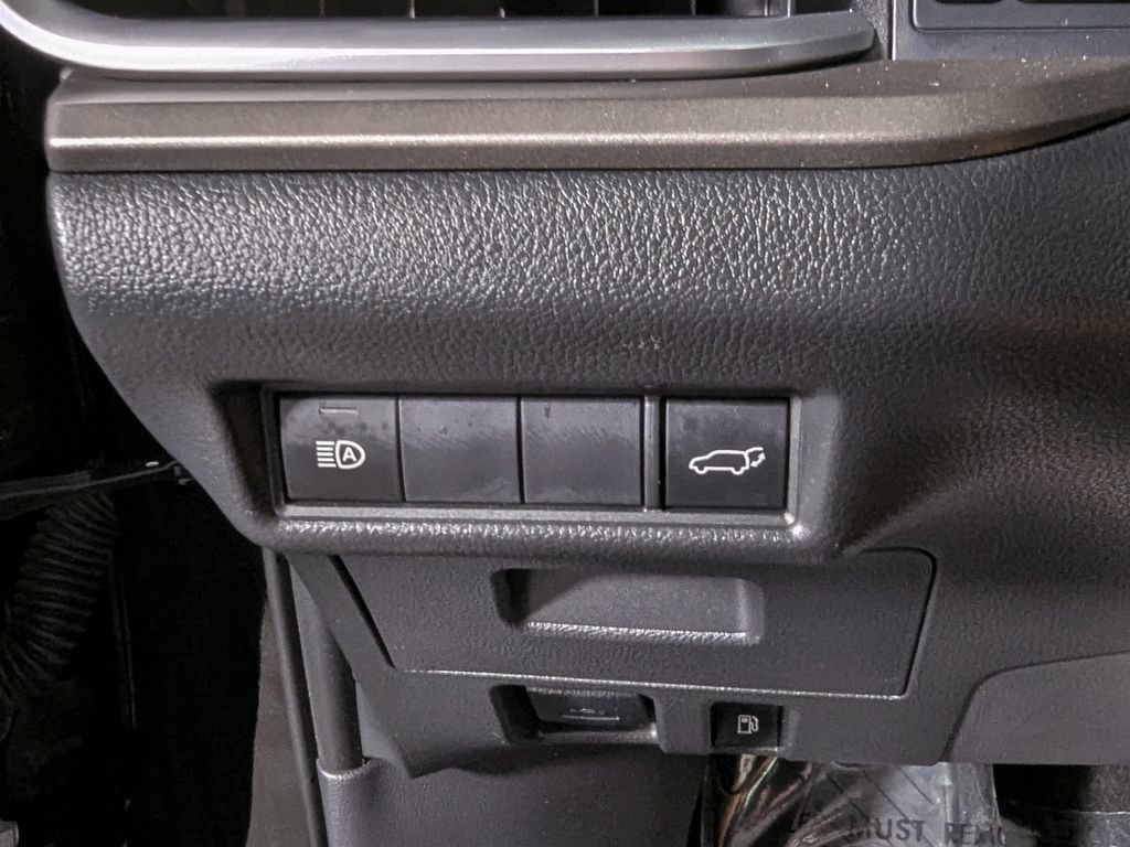 Used 2025 Toyota Grand Highlander AWD image 28