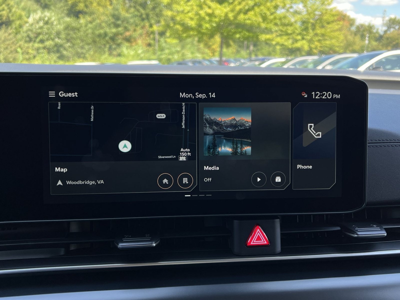 New 2027 Kia Carnival FWD image 26