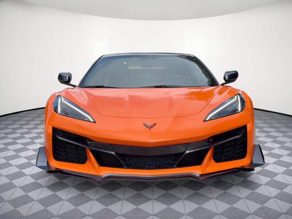 Certified 2023 Chevrolet Corvette Z06 w/ Z07 Performance Package RWD image 6