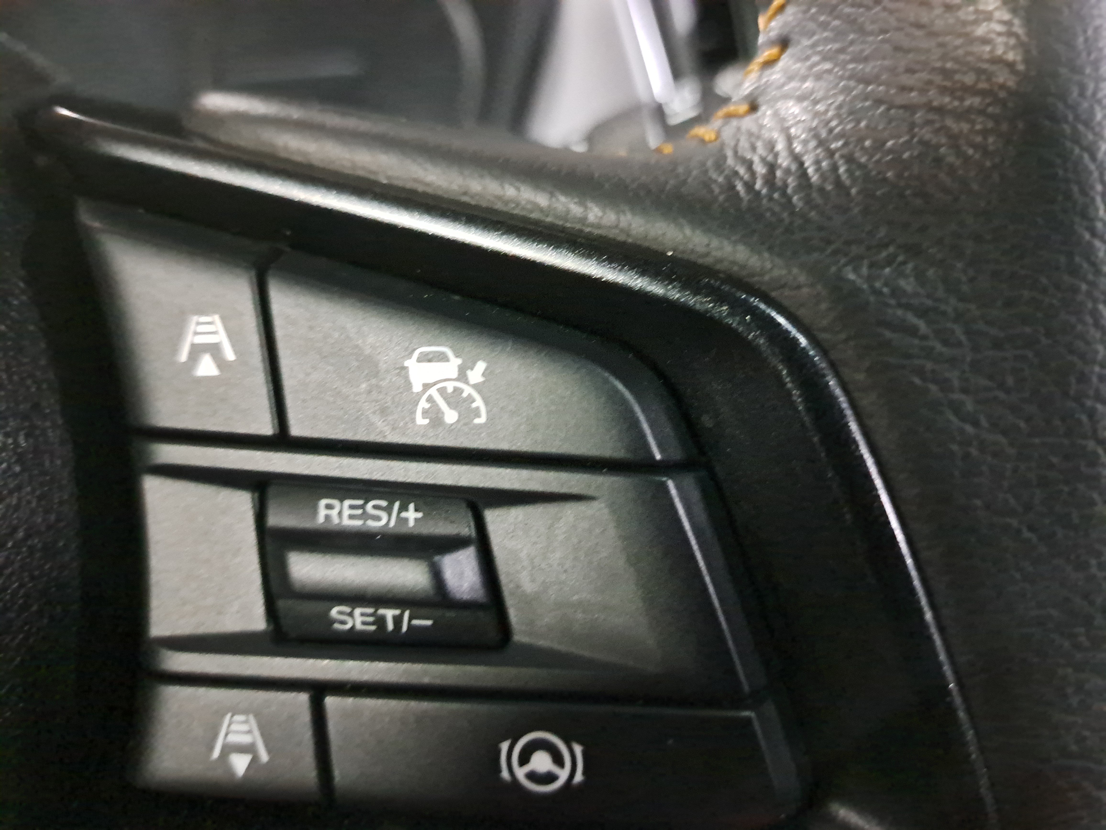 Used 2024 Subaru Crosstrek 2.5i Wilderness w/ Crosstrek Mirror Package AWD/4WD image 18