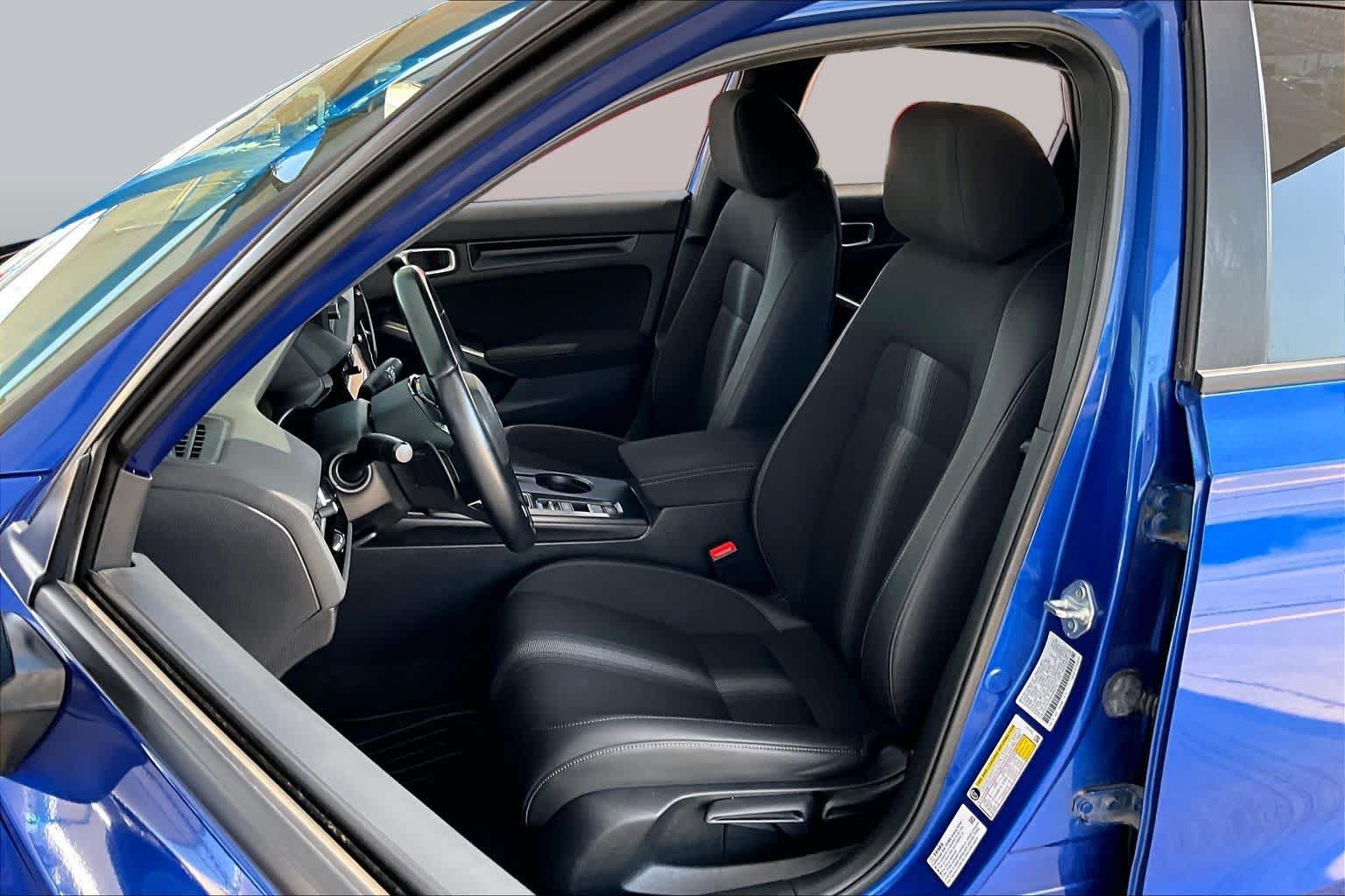 Used 2023 Honda Civic Sport image 8