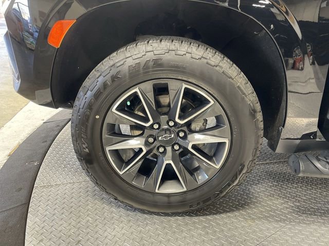Used 2022 Chevrolet Tahoe Z71 w/ Luxury Package image 10