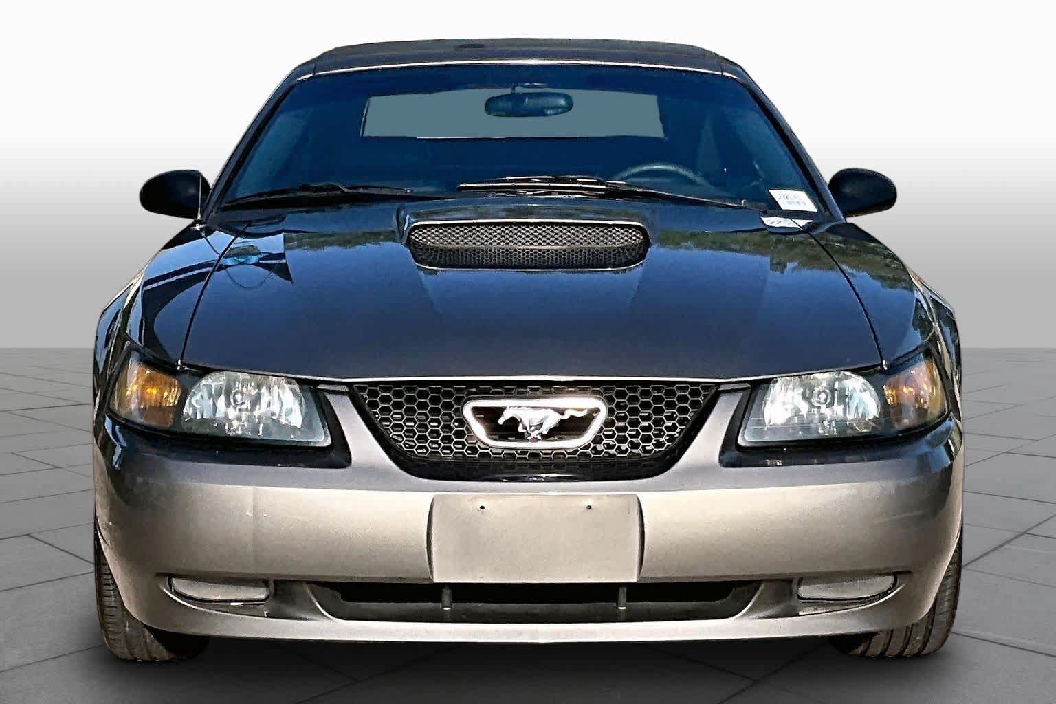 Used 2001 Ford Mustang GT RWD image 3