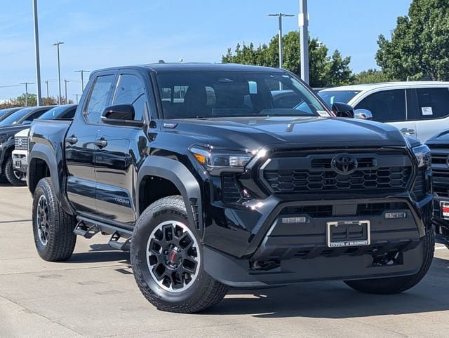 New 2026 Toyota Tacoma TRD Off-Road AWD/4WD image 2