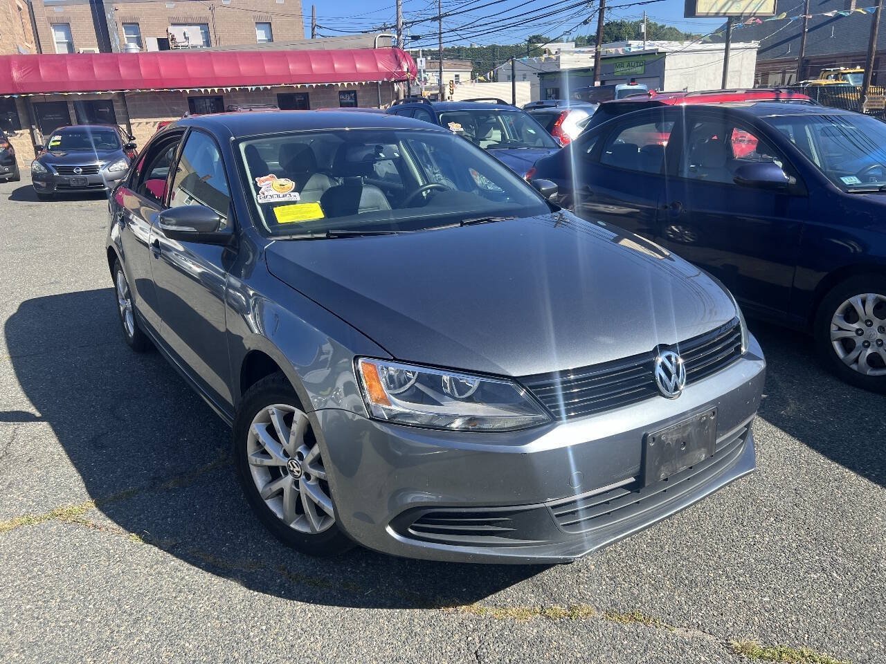 Used 2012 Volkswagen Jetta SE FWD image 3