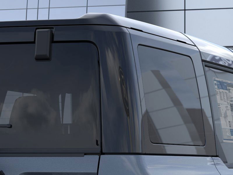 New 2025 Ford Bronco Outer Banks w/ Black Appearance Package image 25