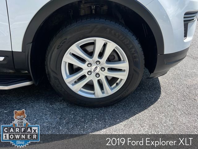 Used 2019 Ford Explorer XLT AWD/4WD image 29