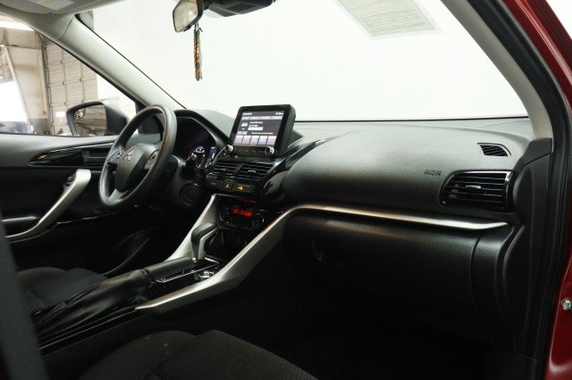 Used 2024 Mitsubishi Eclipse Cross LE AWD/4WD image 21