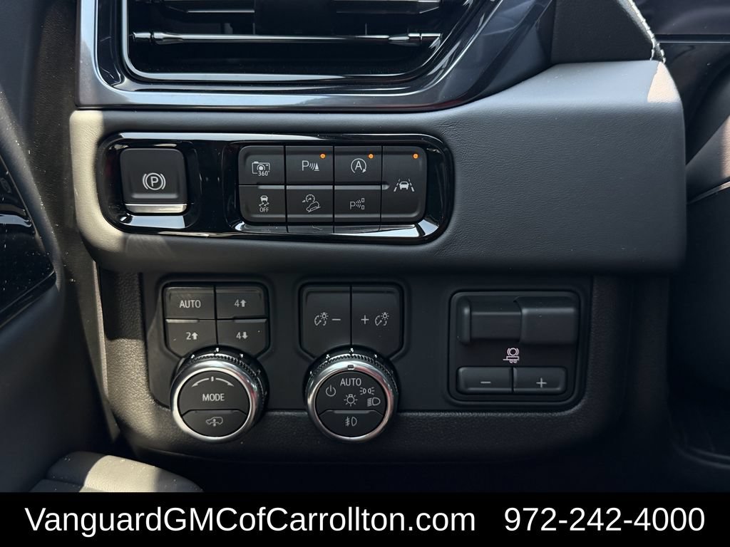New 2026 GMC Yukon AT4 Ultimate w/ LPO, Floor Liner Package AWD/4WD image 20