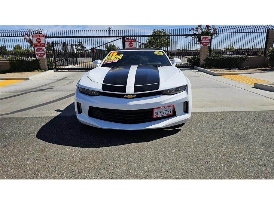 Used 2016 Chevrolet Camaro LT image 2