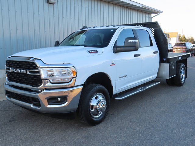 Used 2024 RAM 3500 Big Horn image 6