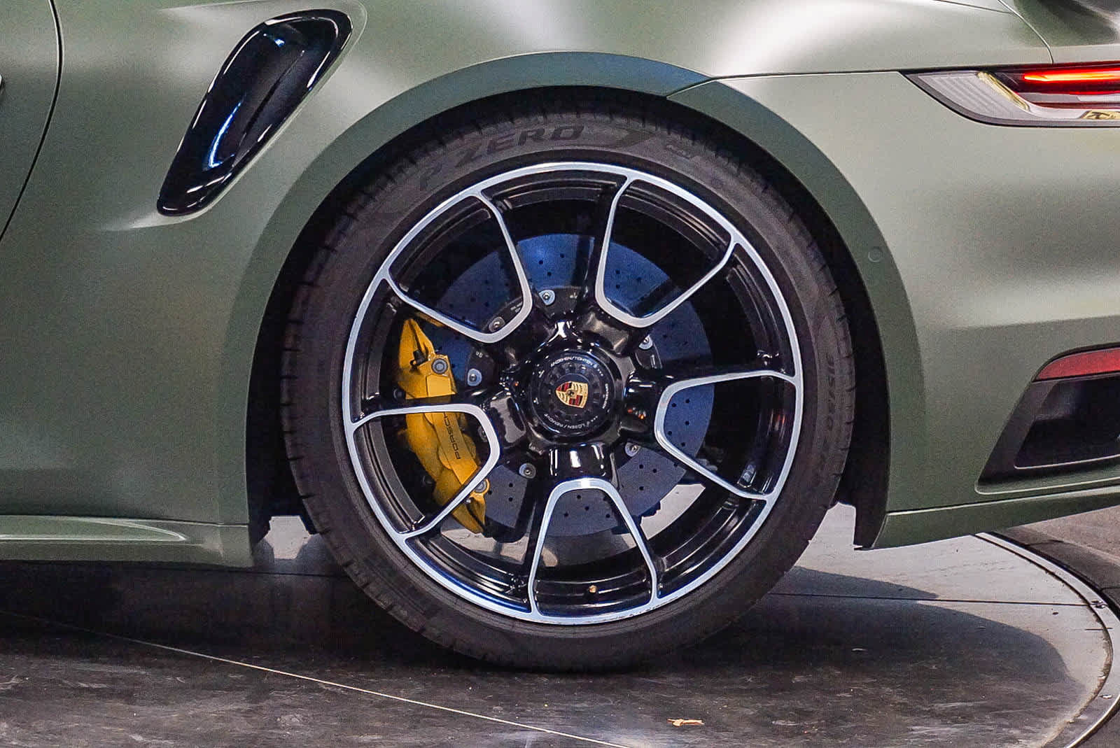 Used 2021 Porsche 911 Turbo S AWD/4WD image 10