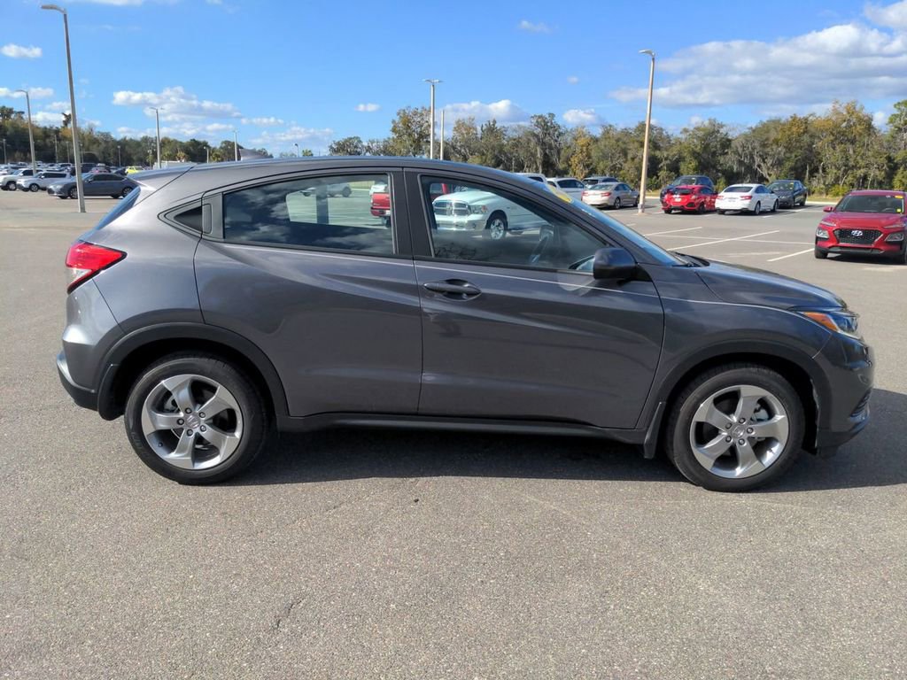 Used 2019 Honda HR-V LX image 3