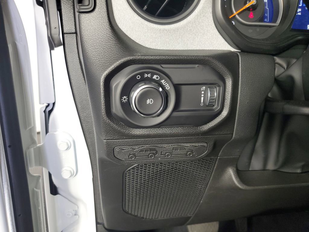 Used 2026 Jeep Wrangler Unlimited Sport AWD/4WD image 27
