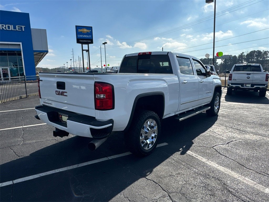 Used 2017 GMC Sierra 2500 Denali w/ Duramax Plus Package image 6