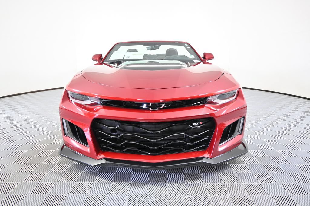 Used 2021 Chevrolet Camaro ZL1 w/ LPO, ZL1 Protection Package RWD image 10