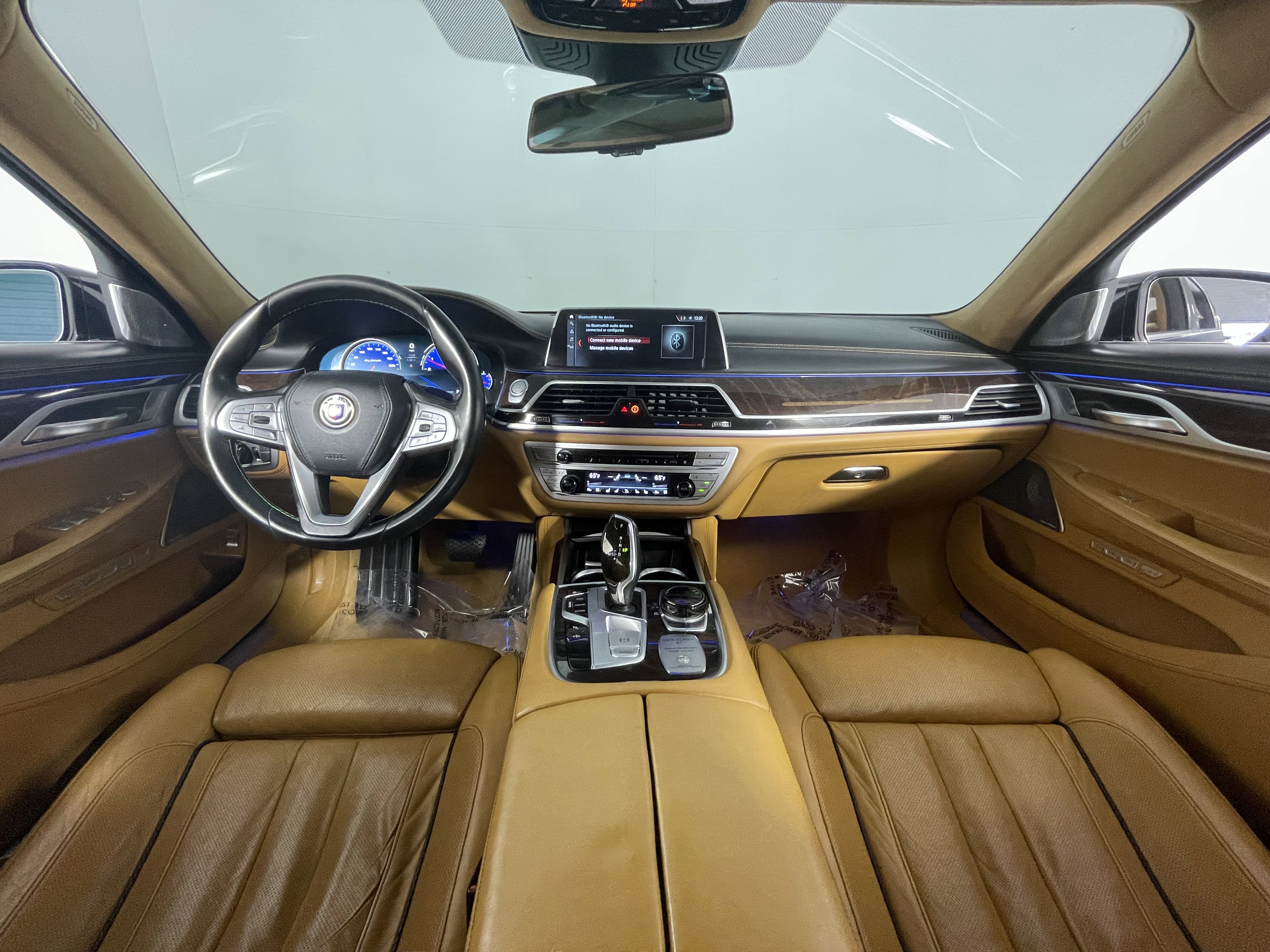 Used 2018 BMW ALPINA B7 xDrive AWD/4WD image 11