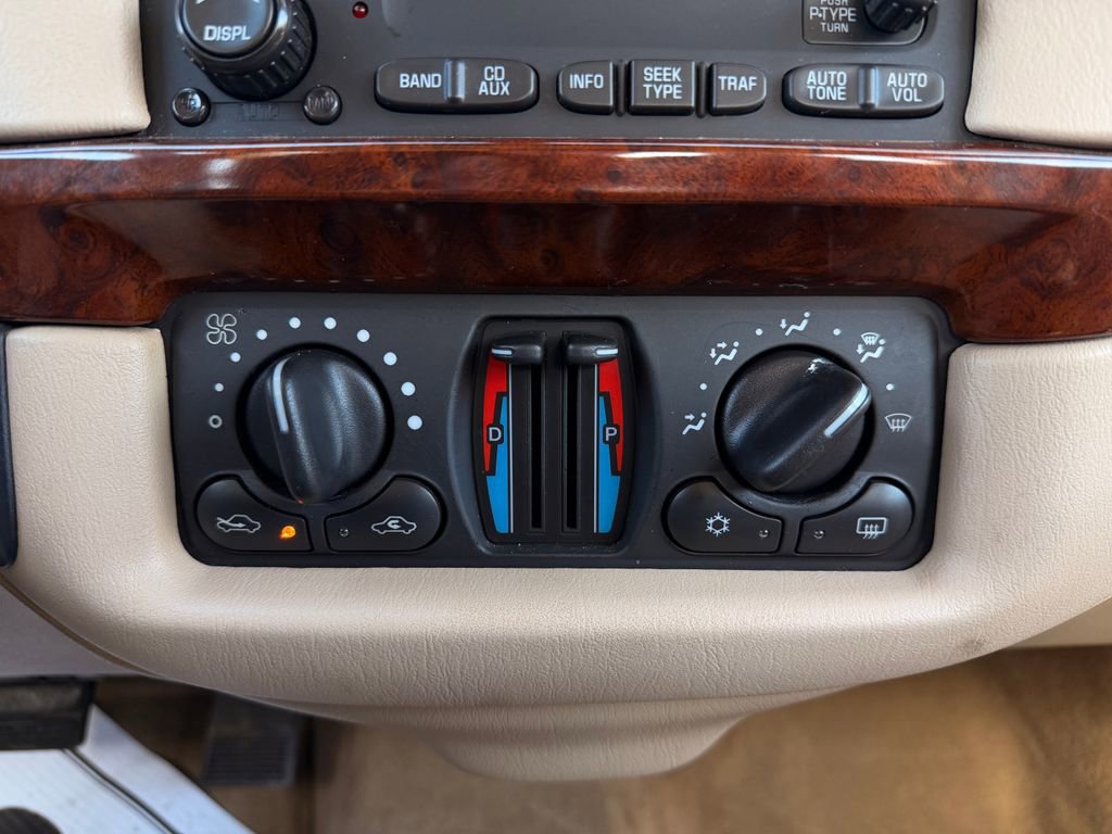 Used 2004 Chevrolet Impala w/ Preferred Equipment Group image 24