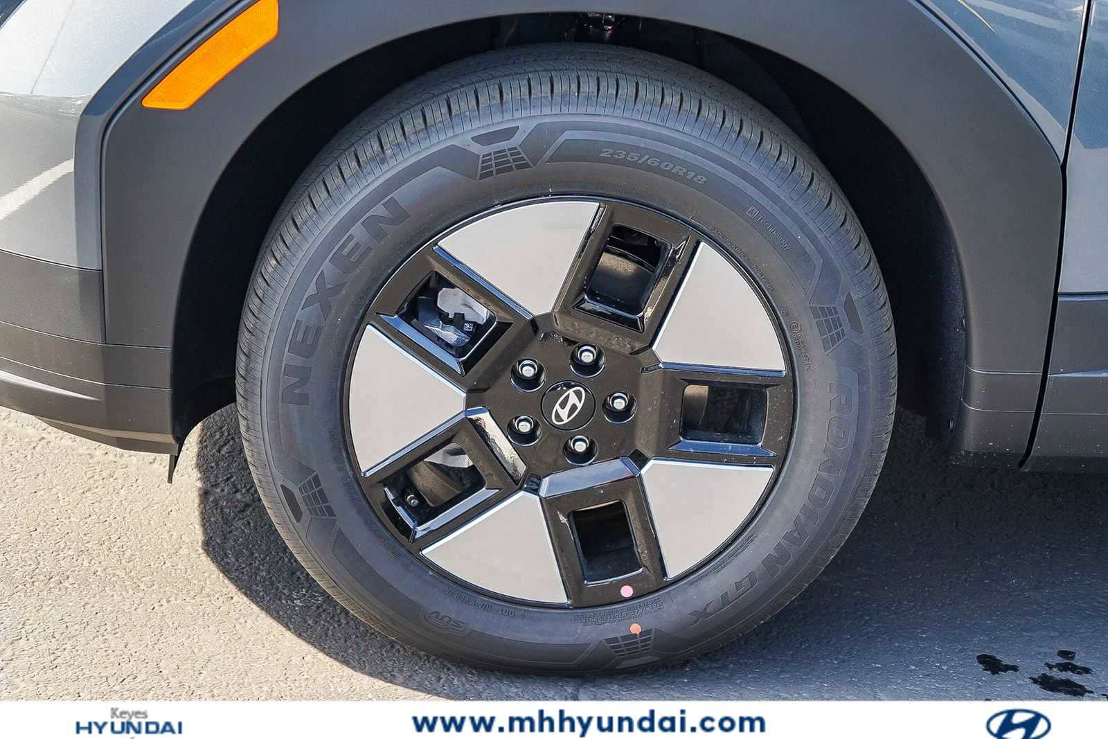 New 2026 Hyundai Santa Fe SE FWD image 10