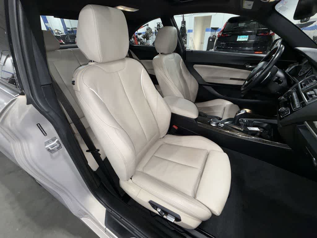 Used 2017 BMW 230i xDrive Coupe image 16